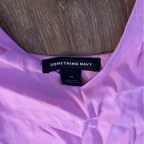 Bubble gum pink tank - Picture 2 of 3